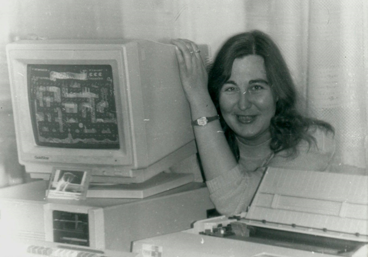 RSU-bibl-pirmais-dators-un-margarita-zelve-1991.jpg