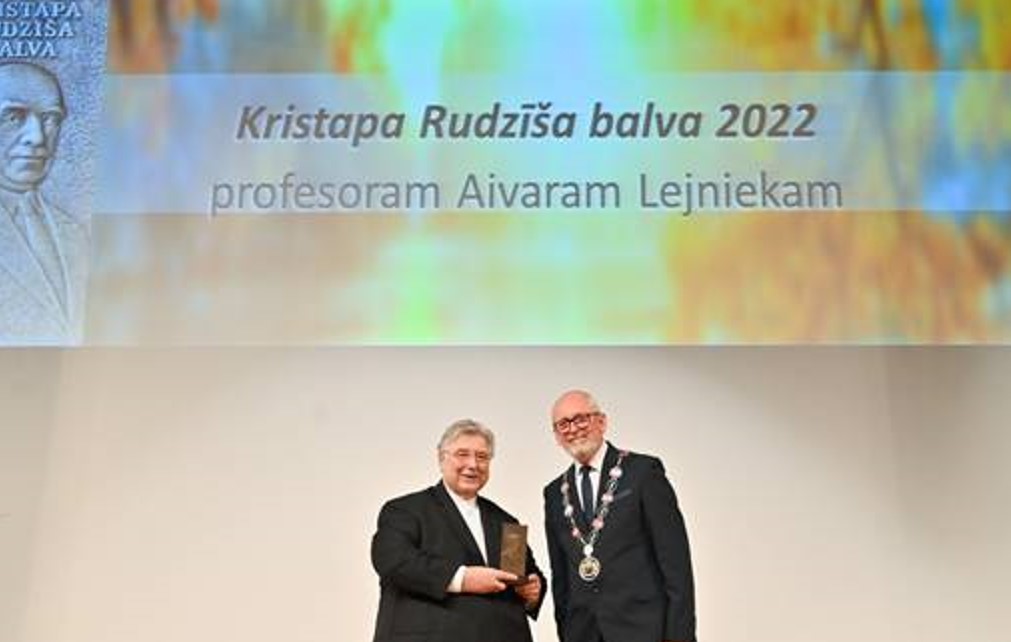 kristapa_rudzisa_balva_prof_lejniekam_2022-maza.jpg
