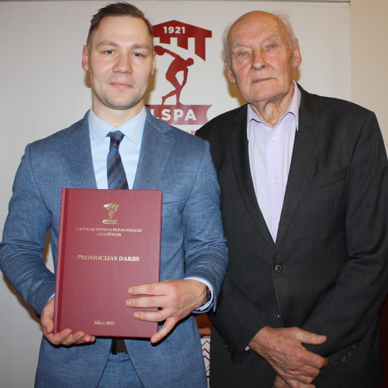 Bernāns promocijas darbs