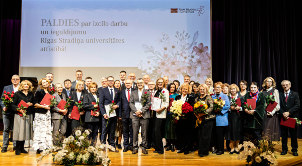 Godināti RSU darbinieki par darbu augstskolas un Latvijas labā