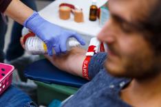 2016. gada 10. novembrī Rīgas Stradiņa universitātē jau otro reizi šajā gadā notika Veselības diena. Tajā RSU studenti un darbinieki ziedoja asinis un pārbaudīja veselību pie topošajiem mediķiem. Thumbnail