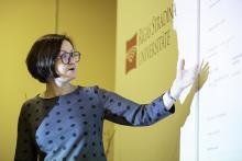 Zinātņu prorektore Agrita Kiopa: pētniekiem efektīvi jāizmanto šodienas apstākļi