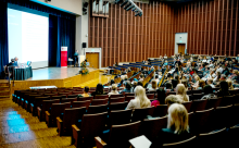 Eksperti konferencē dalās ar zināšanām par jaunumiem bērnu veselības aprūpē