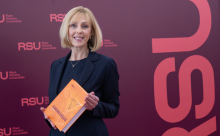 RSU izdevusi jaunu ginekoloģijas mācību grāmatu