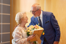 Sirsnīgi sveikta profesore Anda Brinkmane nozīmīgā jubilejā