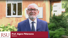 Professor Aigars Pētersons thanks the RSU community for contributing to the university’s growth