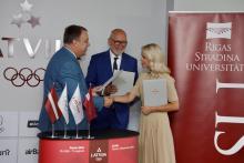 RSU, LOK, Bērnu slimnīcas fonds, Bērnu un pusaudžu resursu centrs apņemas sadarboties bērnu veselības stāvokļa uzlabošanā