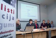 Pētijums par bēgļiem medijos