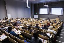 Turpat 100 skolotāju apmeklē atvērtās lekcijas RSU