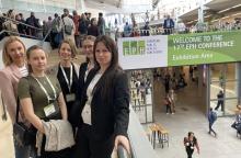 RSU studentes gūst pieredzi lielākajā sabiedrības veselības konferencē Eiropā