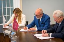 RSU, Kuldīga Municipality and Roche to collaborate on anthropological study of Latvian population 