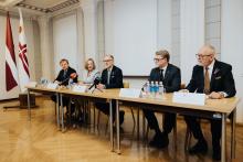 Ministry of Defence signs agreements with four research universities to strengthen research and innovation