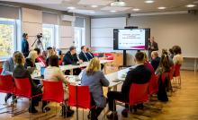 Darbsemināra Sports 360° dalībnieki diskutē par sporta datu pārvaldību Latvijā