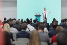 konference_shutterstock
