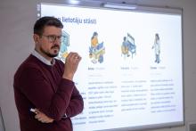 Noslēgusies pirmā kompetenču pilnveides programma studiju procesa digitalizācijai