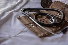 RSU medicīnas studenti saņem Prof. Ilmāra Lazovska Medicīnas fonda stipendijas